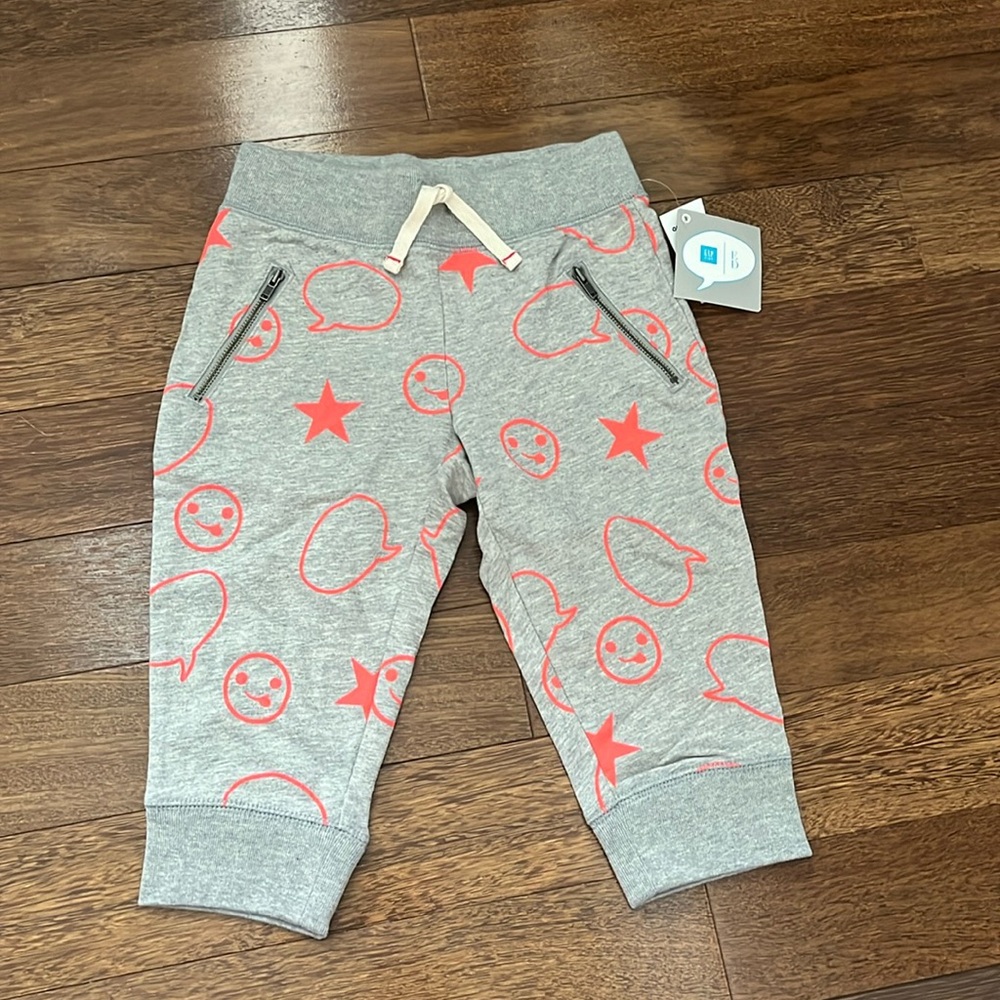 Gap Kids Size S 6-7 Capri Jogger Pants ⭐️